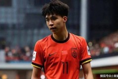 尘埃落定！王钰栋加盟德甲悬念揭晓，小王官宣