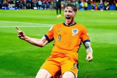 大连英博提前签约德甲新星，杨铭锐将首发亮相中超