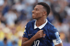 世界杯6场8球3助攻，姆巴佩重返金球奖预测前2，梅西排第3