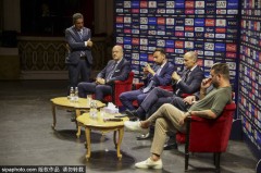 科莫与切尔西谈判查洛巴转会：薪资达成一致，转会费仍存分歧